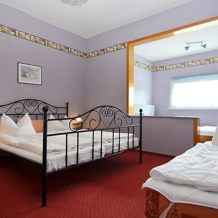 Apartamento Spacious With Pool In *